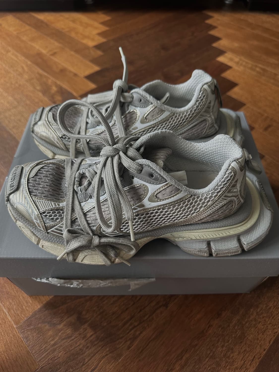 발렌시아가 Balenciaga 3xl 에그쉘 39 (250-260) 상품이미지2