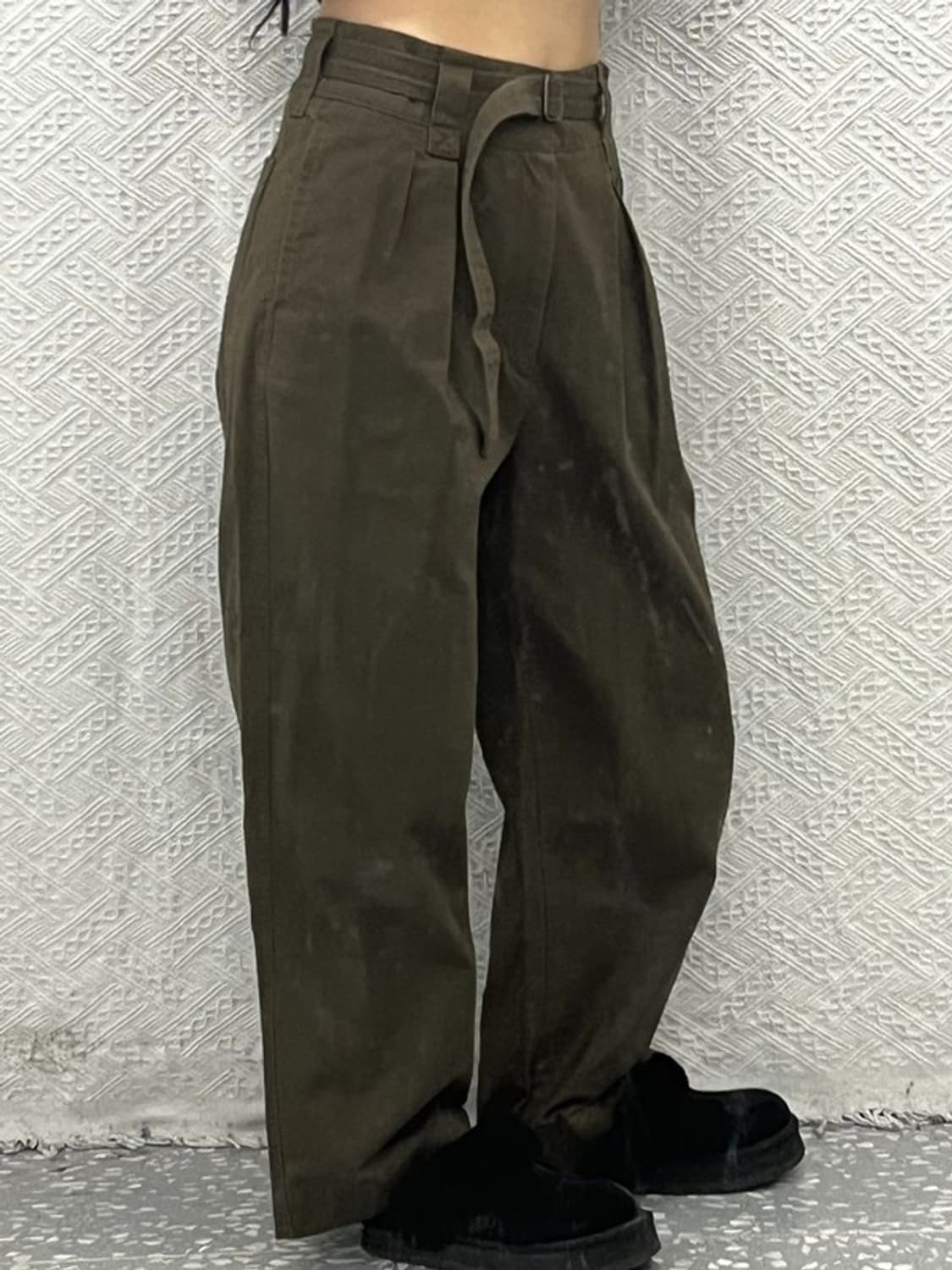 유니클로U 캐주얼 핀턱 벨티드 코튼팬츠 70 C06589 상품이미지2