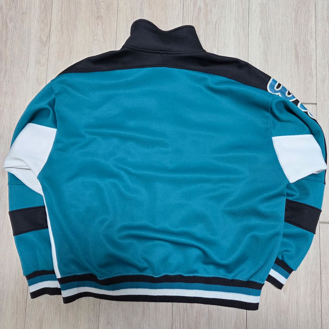 윌슨 빈티지 트레이닝 자켓 상품이미지2