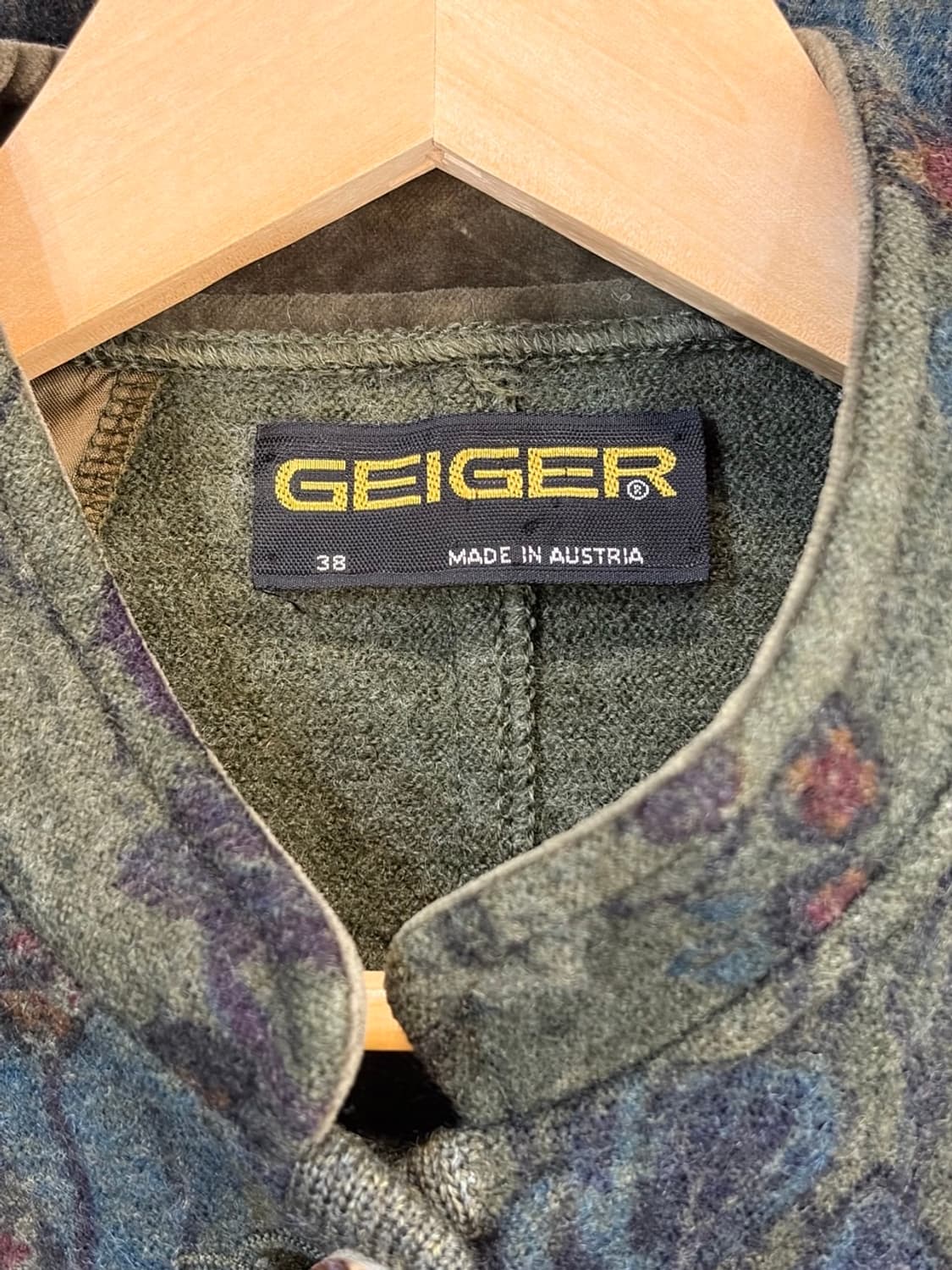 (38) 가이거 오스트리아 빈티지 프린팅 니트 자켓 4.9  상품이미지5