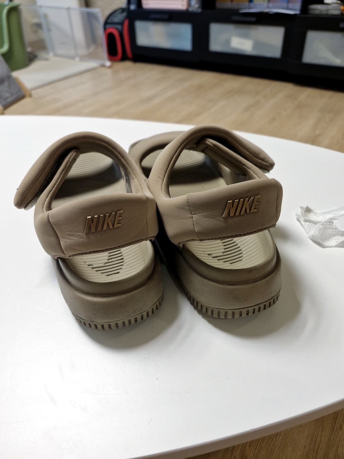 나이키 캄 샌들 270 베이지 상품이미지2