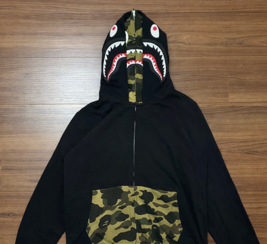 베이프 퍼스트 카모 샤크 풀 집 더블 후드 블랙 새상품 상품이미지1