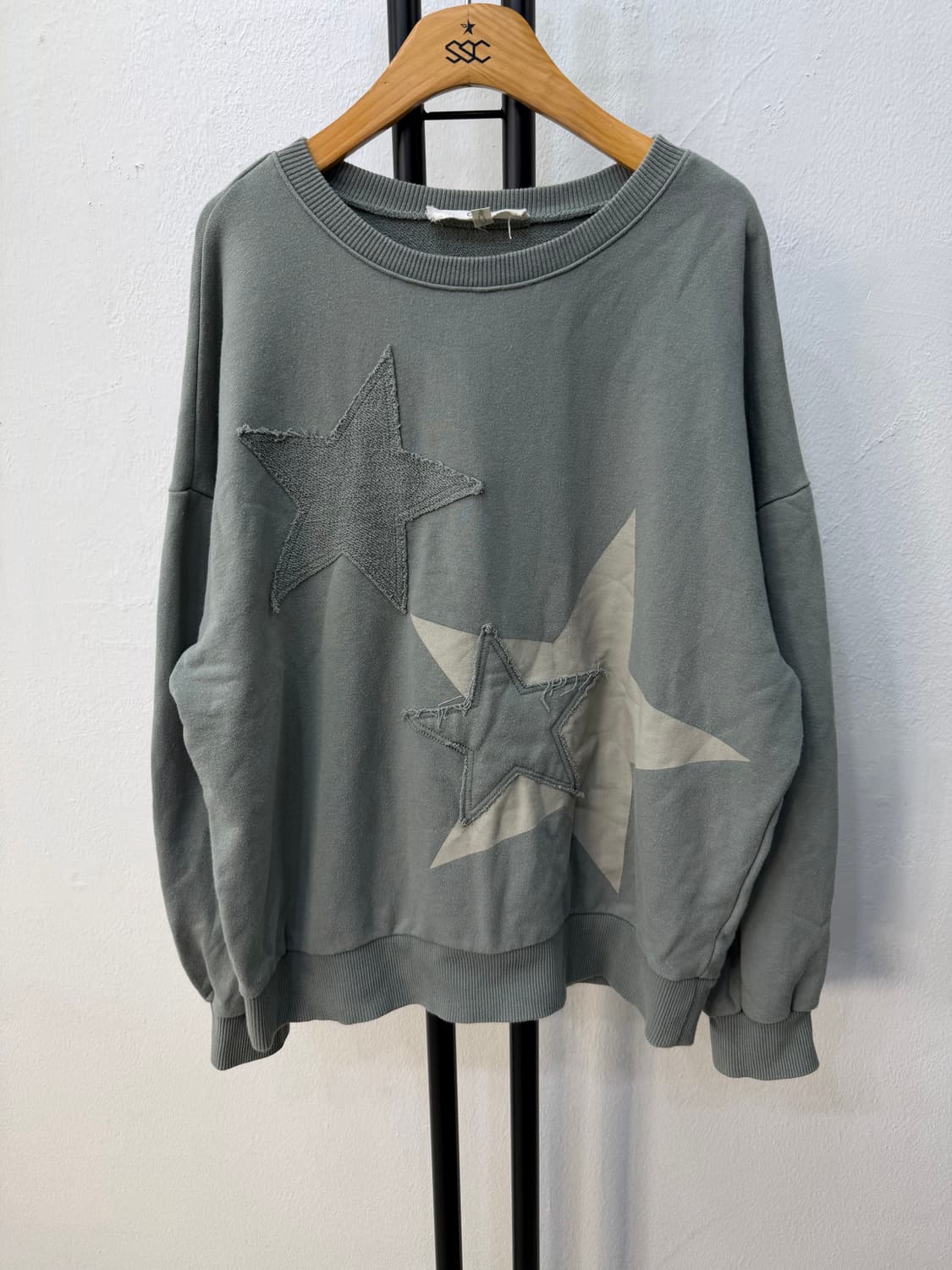 정품) 아떼 바네사브루노 여성 오버핏 맨투맨 S 상품이미지1