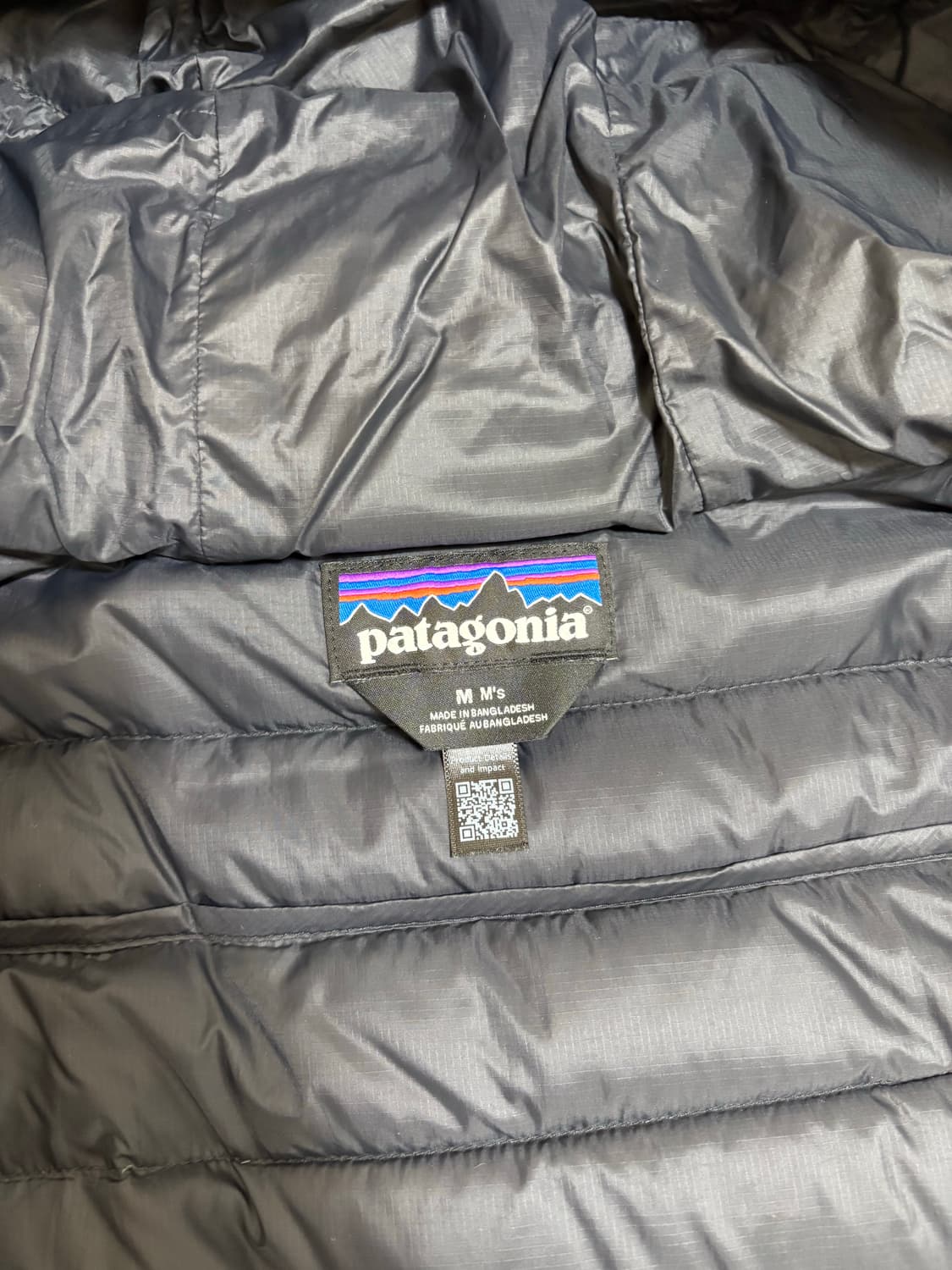 파타고니아 경량패딩 m 상품이미지2