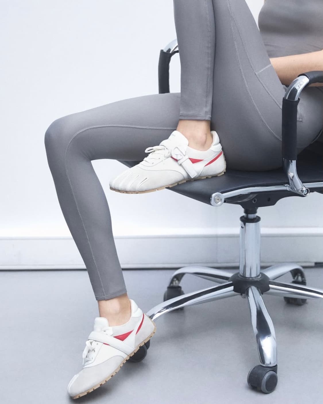 [36,37,38,39]코페르니 25fw 5T 핑거 스니커즈/화이트 상품이미지3