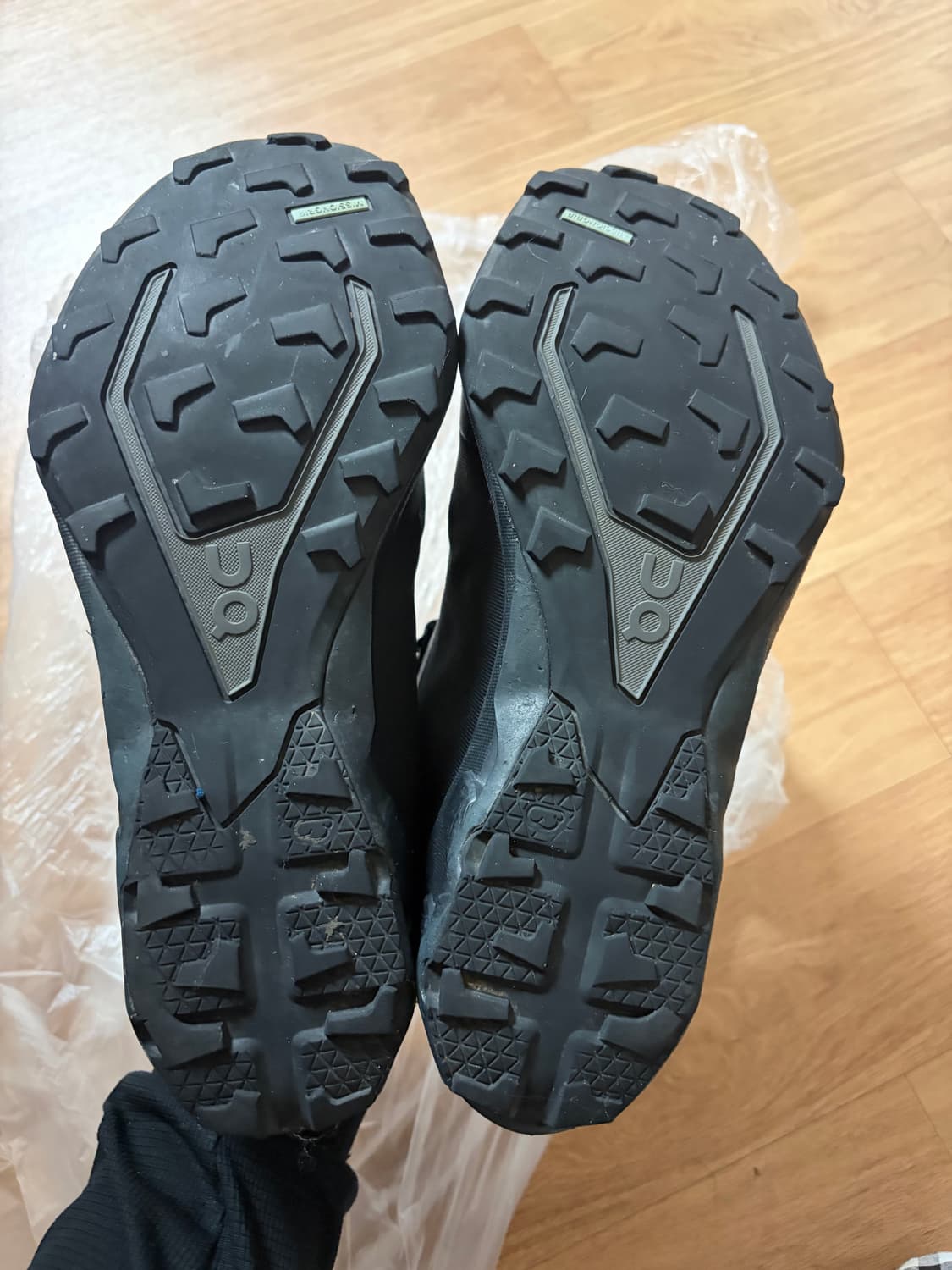 (260,41)포스트아카이브팩션 온러닝 파프 온러닝 클라우드벤처 신발 상품이미지2