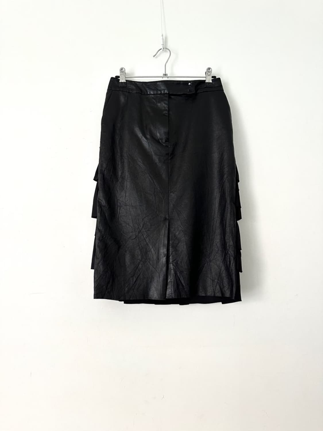 Facade leather & flare skirt / black 상품이미지6