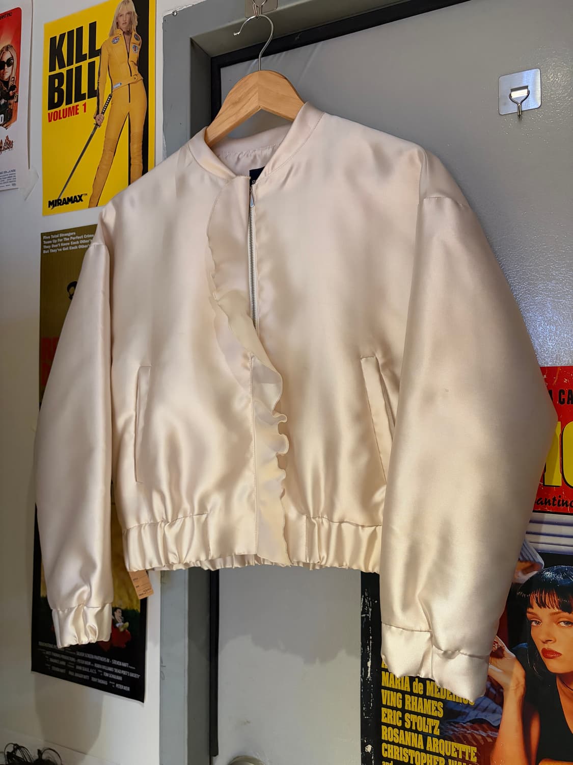 샤틴 프릴 크롭 자켓 상품이미지1