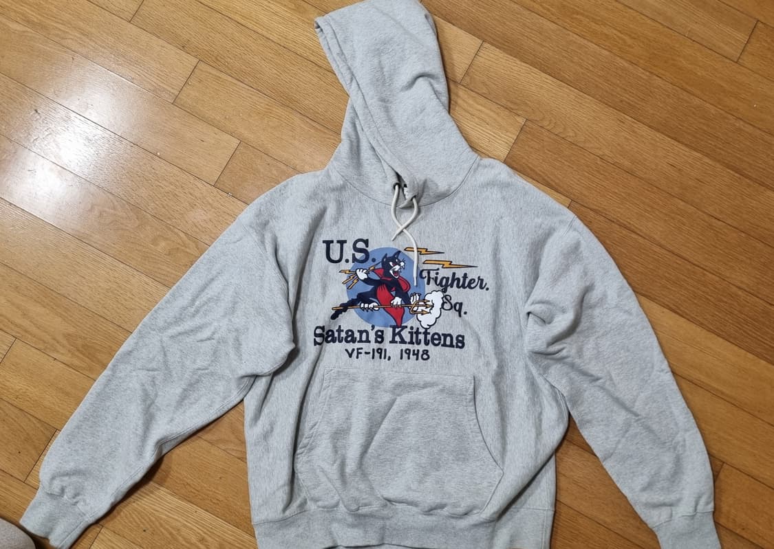 아웃스탠딩 그래픽 회색 후드티 상품이미지2