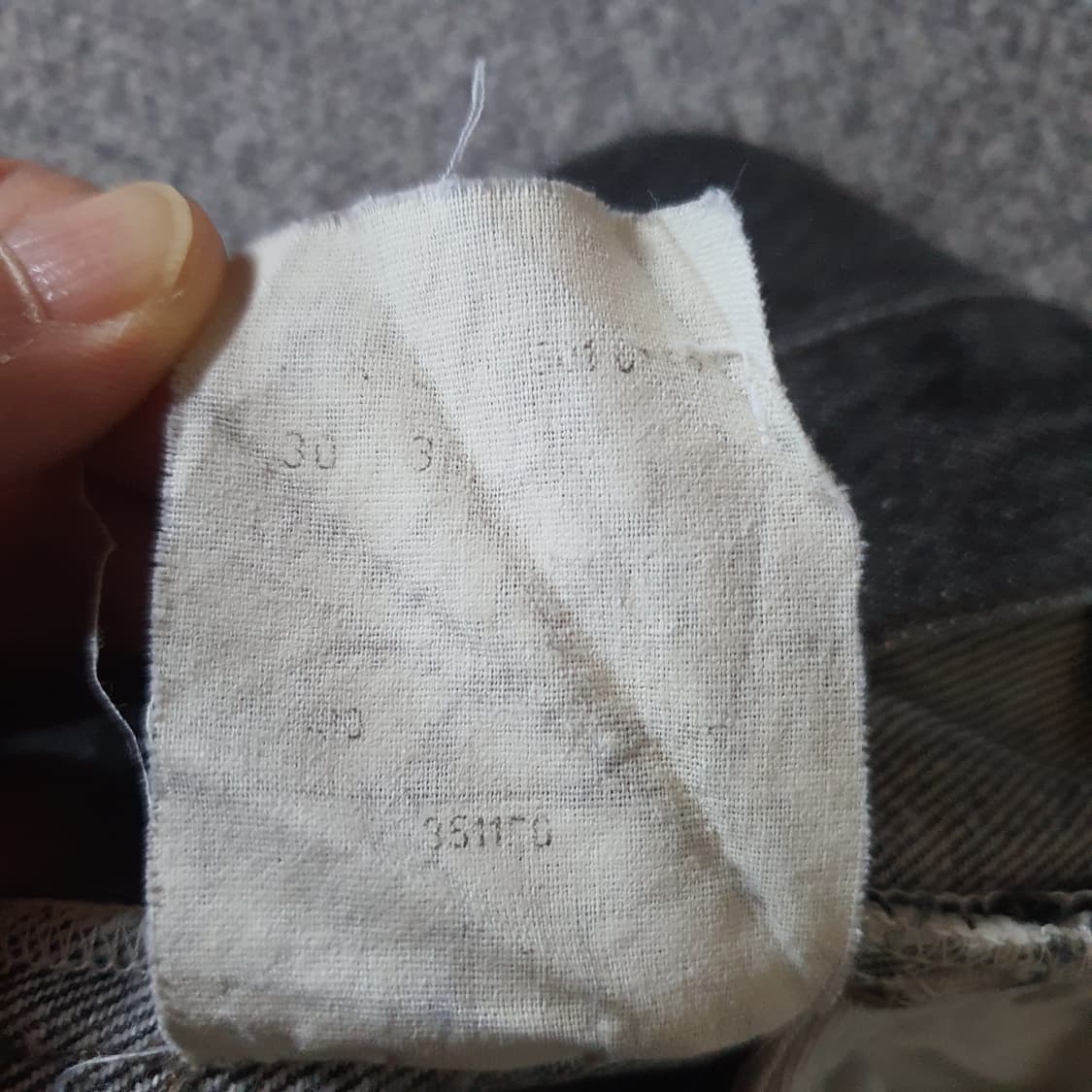 00s 유럽 리바이스501 블랙데님 팬츠 no.15 상품이미지5