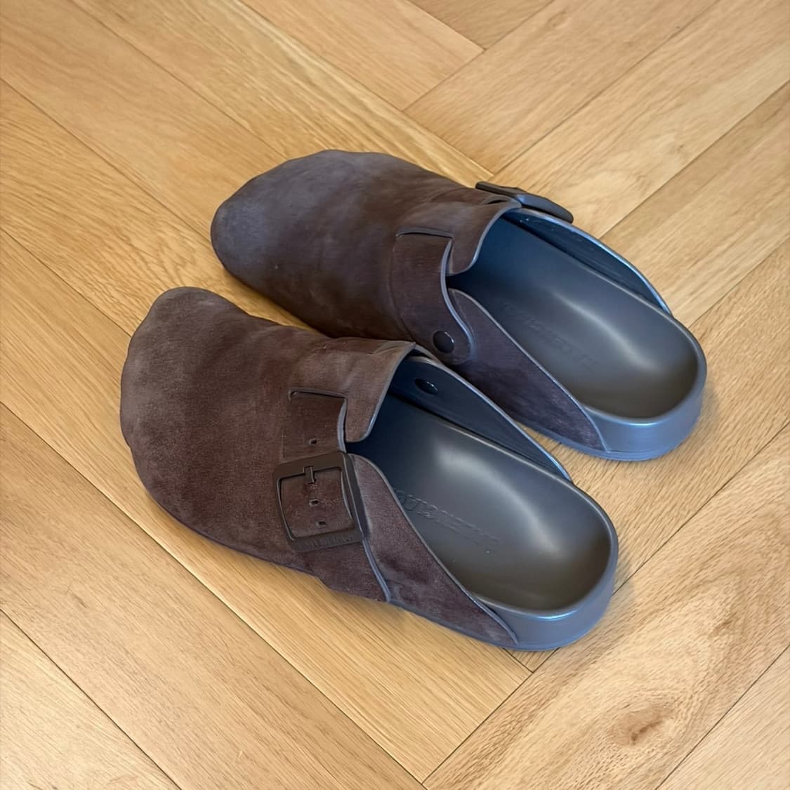 Balenciaga Suede Boken 상품이미지2