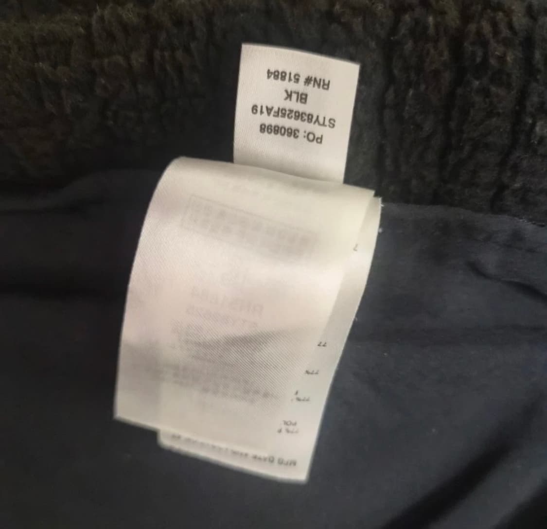 파타고니아 블랙 R2 자켓 M 사이즈  상태 9.0/10  하자 물론 없 상품이미지5