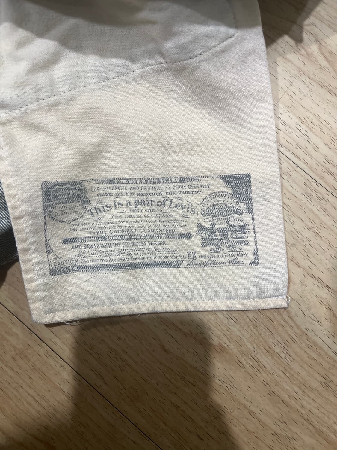 (34/34) 리바이스 501 워싱 스트레이트핏 데님 청바지 상품이미지10