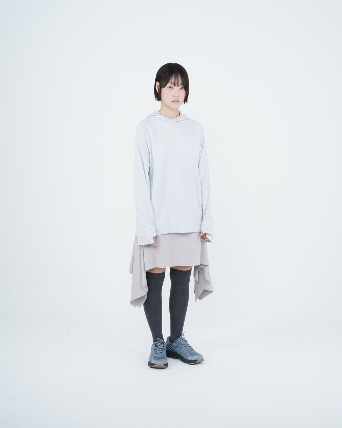 지초이컴포트 25-003 후디드 롱 슬리브 캐스트폼 castform 상품이미지2