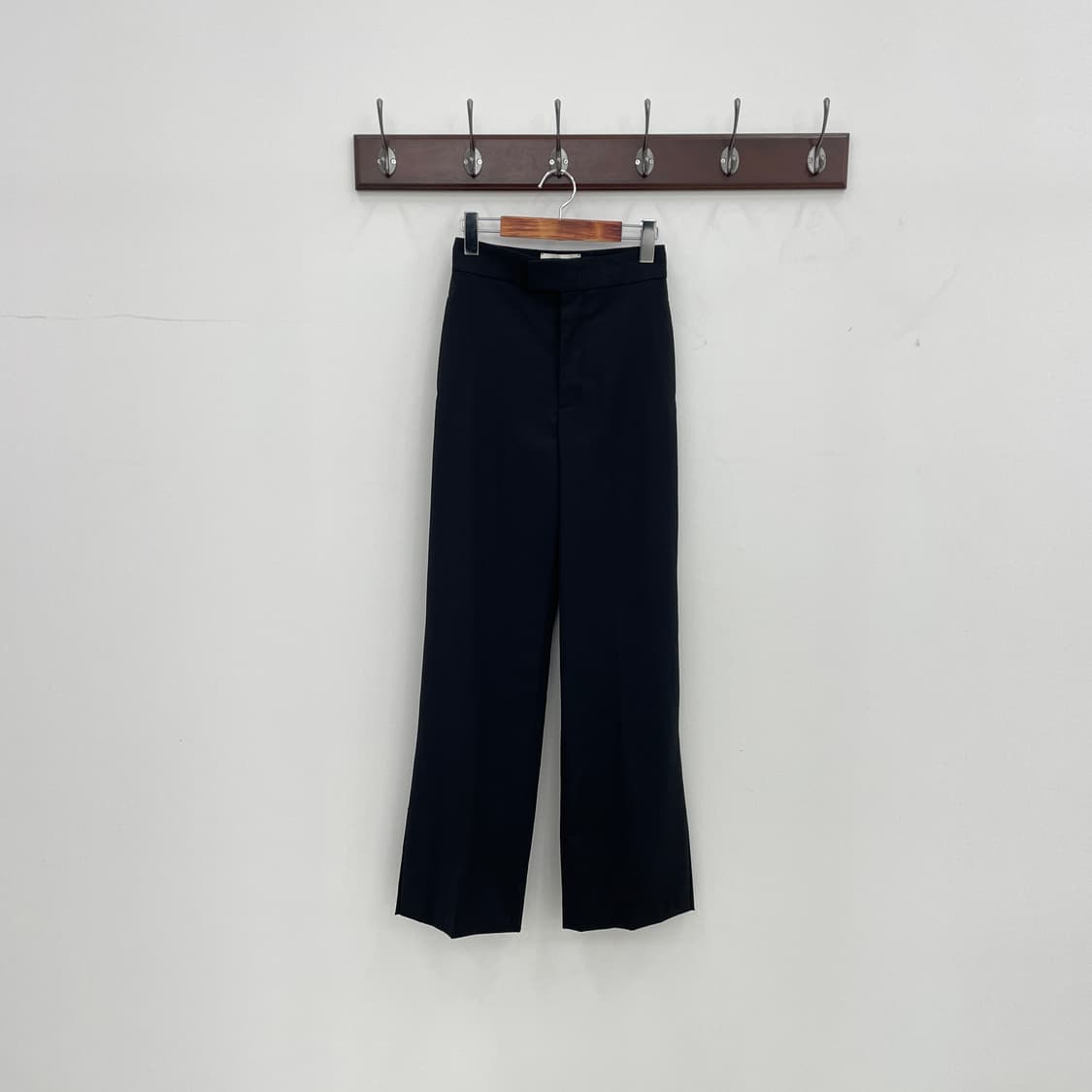 새상품 펜디 부츠컷 슬랙스 상품이미지2