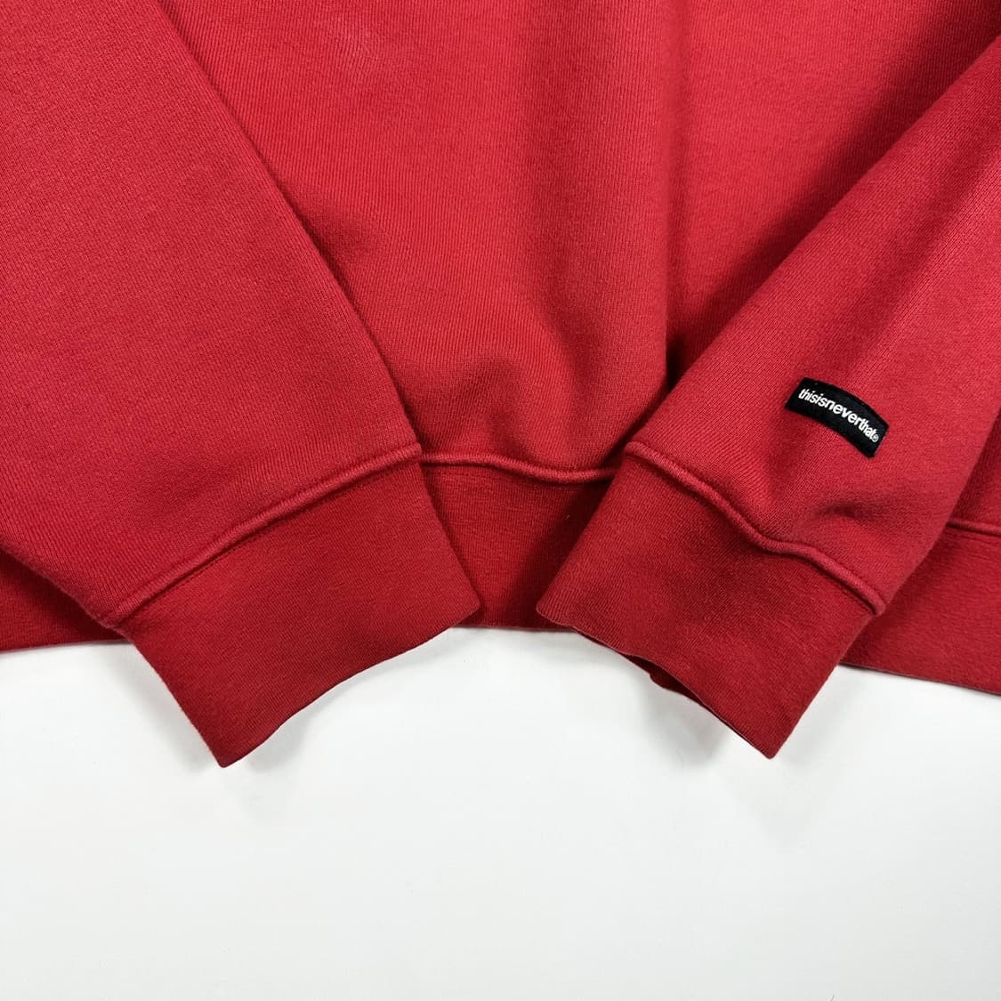 디스이즈네버댓 (디네댓) 이니셜 로고 맨투맨 (L) 상품이미지4