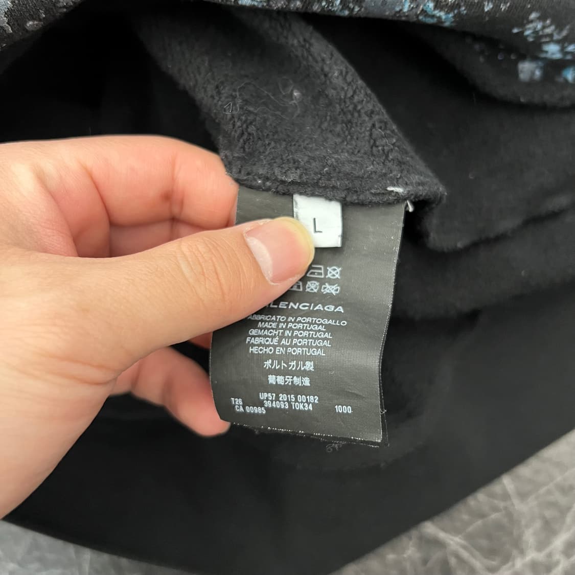 발렌시아가 스페이스 프린티드 크루넥 맨투맨 상품이미지7