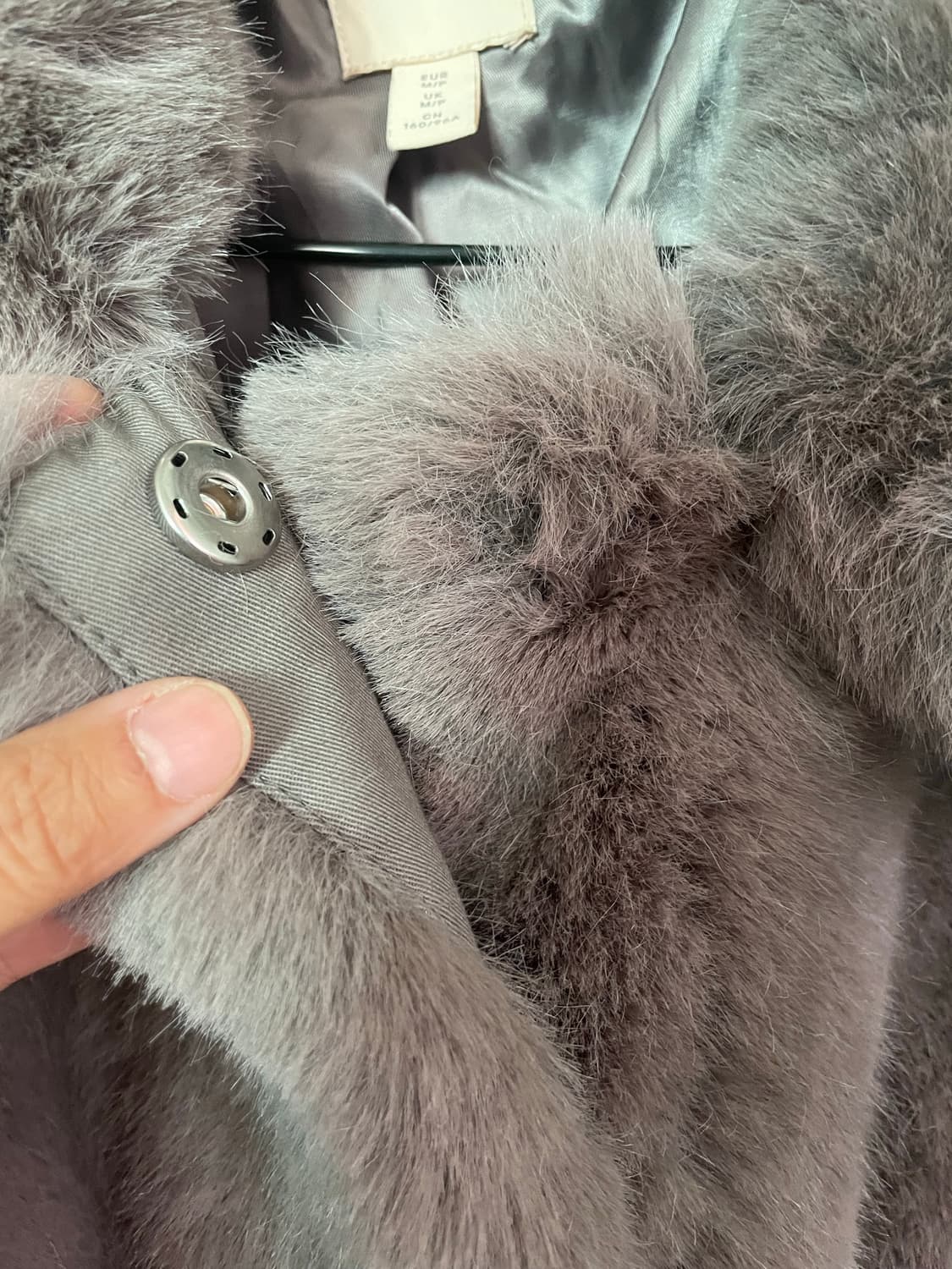 H&M 비건퍼 페이크퍼 그레이 갸루 러블리 하프코트 상품이미지3