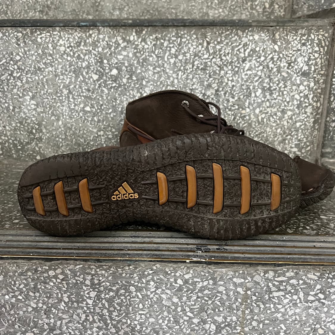 아디다스 안조 미드 스니커즈 상품이미지8