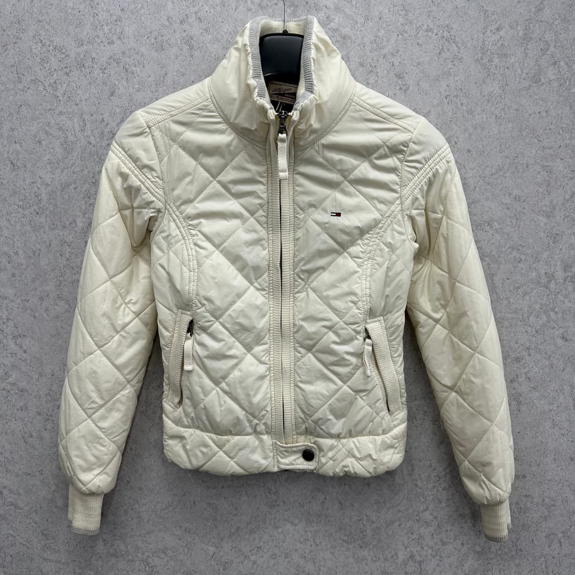 90 타미힐피거 여자 슬림핏 누빔 퀼팅 패딩 상품이미지1