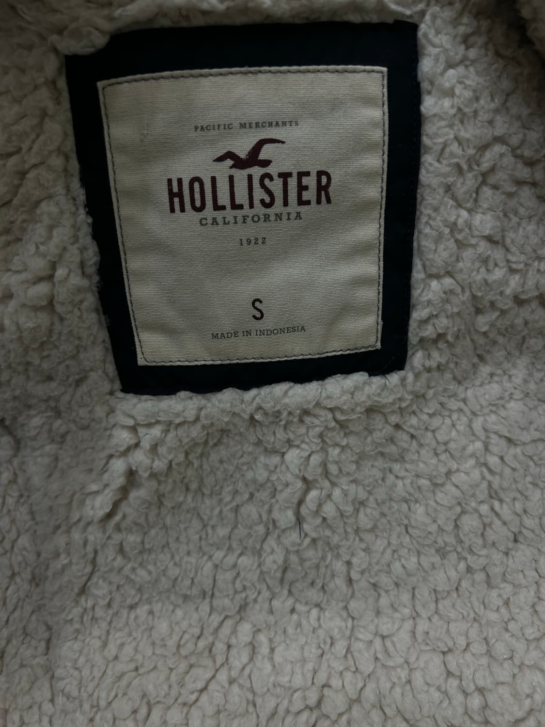 [S]홀리스터 쉐르파 후드 패딩조끼/짙은네이비/슬림 상품이미지5