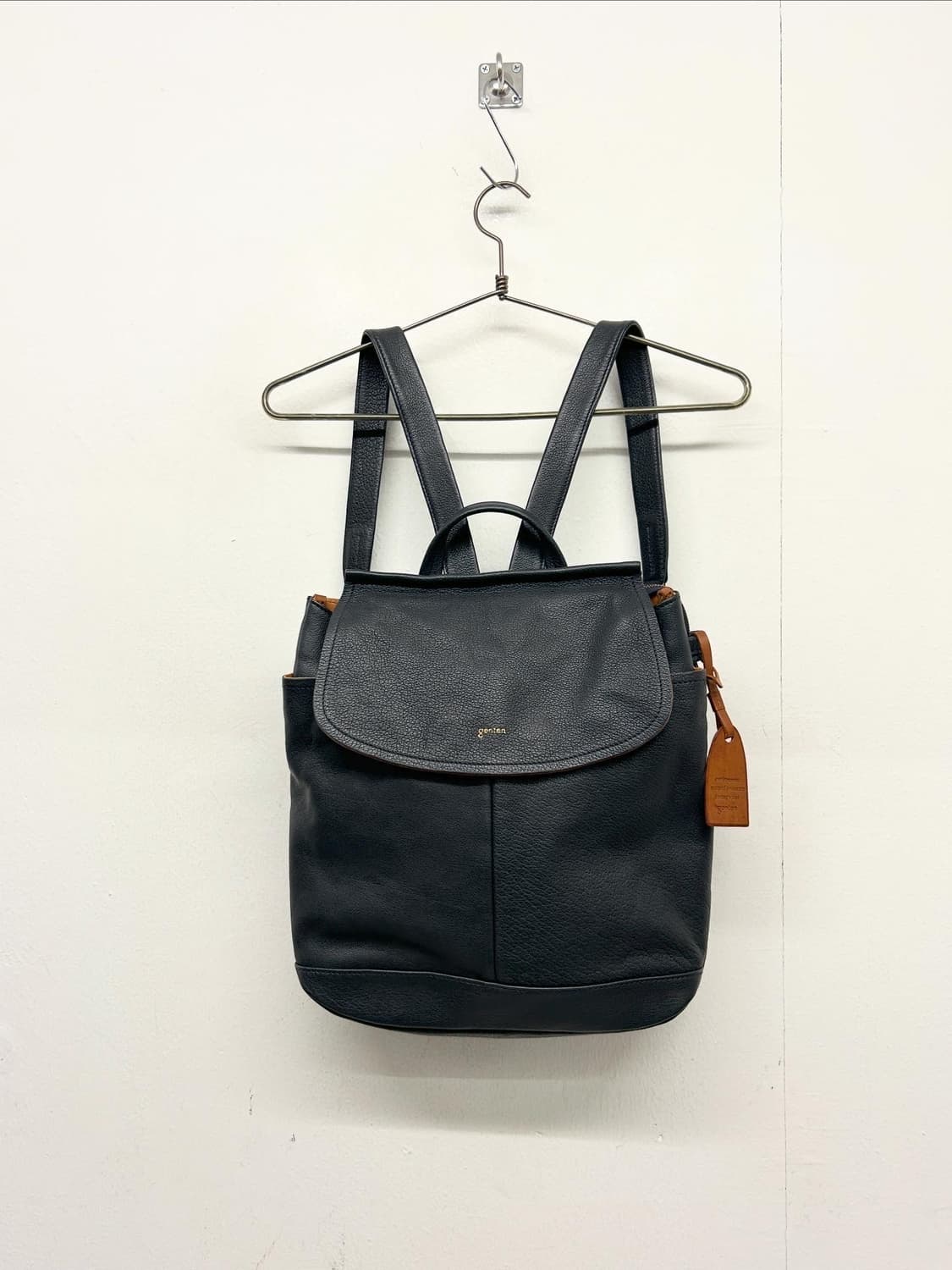 Genten 겐텐 통가죽 백팩 상품이미지1