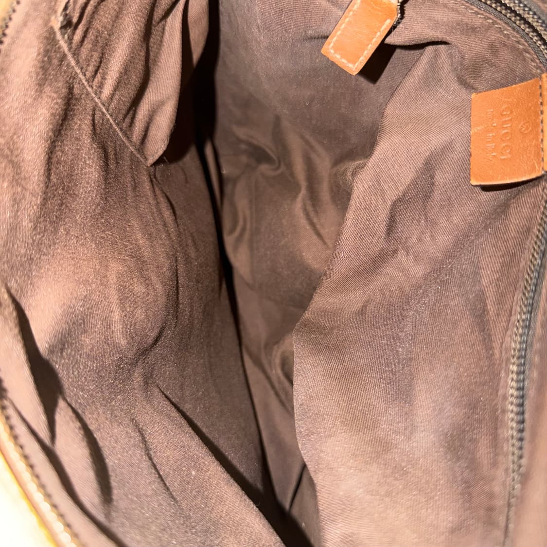 구찌 GG 스프림 캔버스 메신저 백 상품이미지2