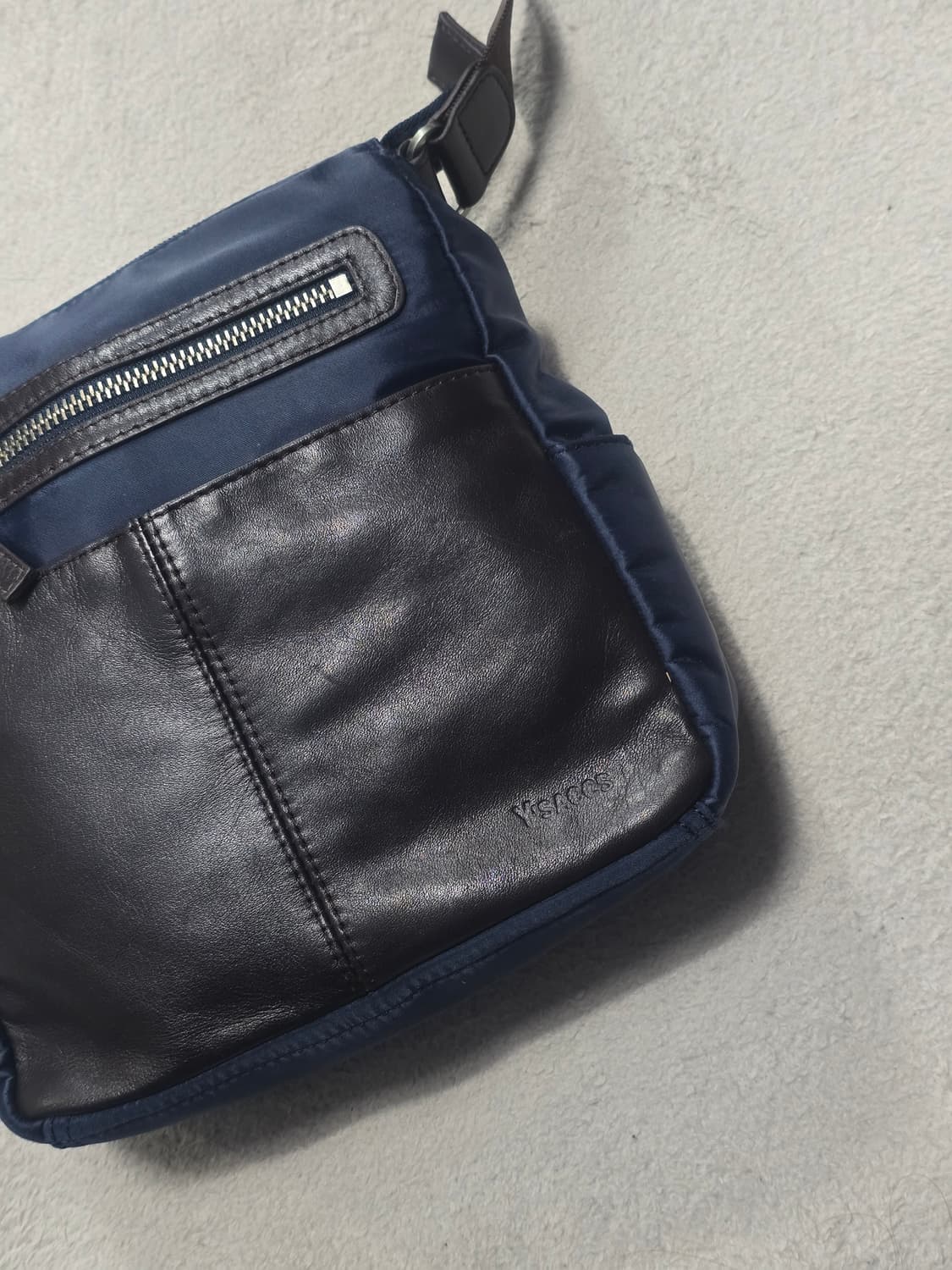 Y'saccs by Yohji Yamamoto 가죽 콤비 크로스백 상품이미지2