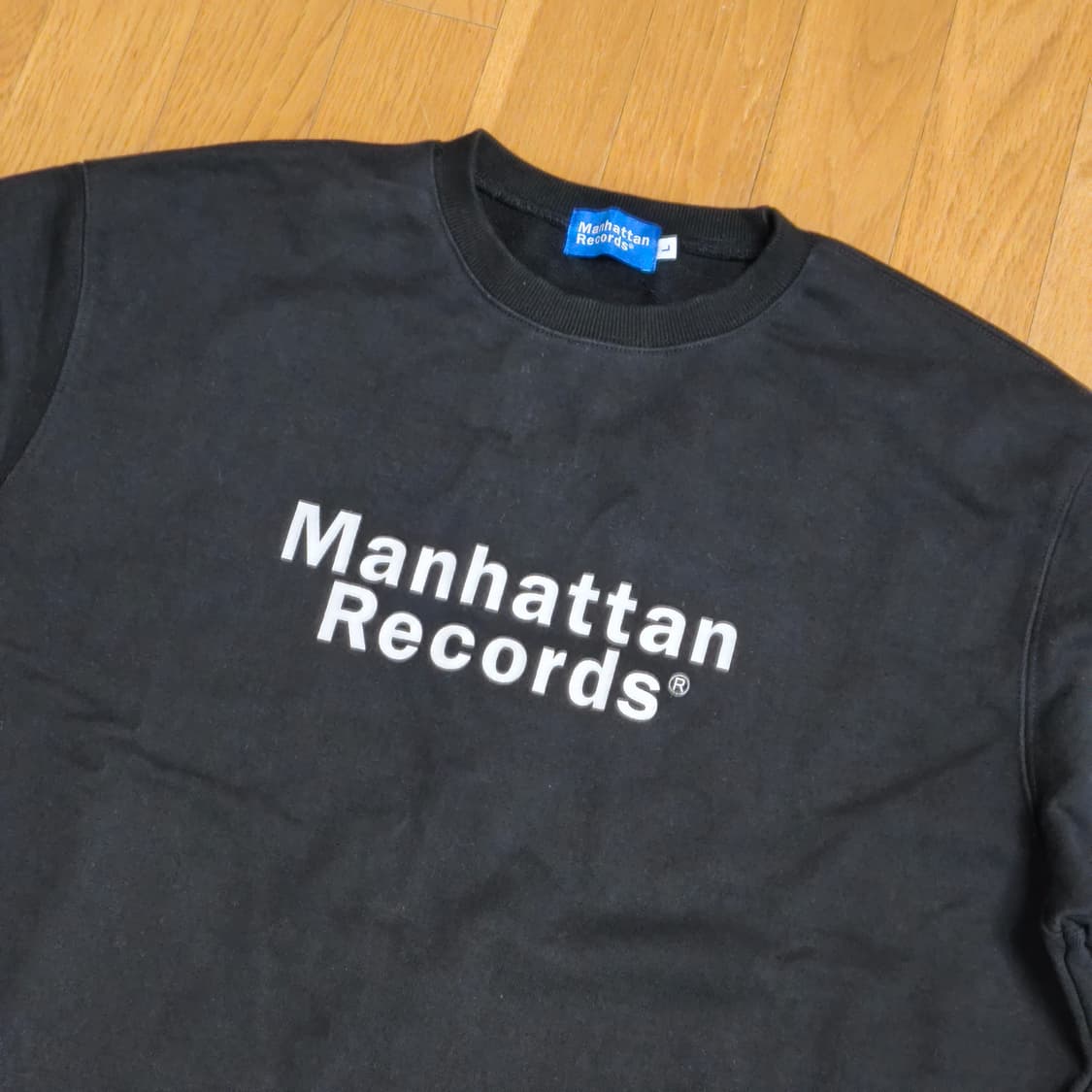 [L] 맨하탄 레코즈 굿즈 맨투맨 상품이미지1