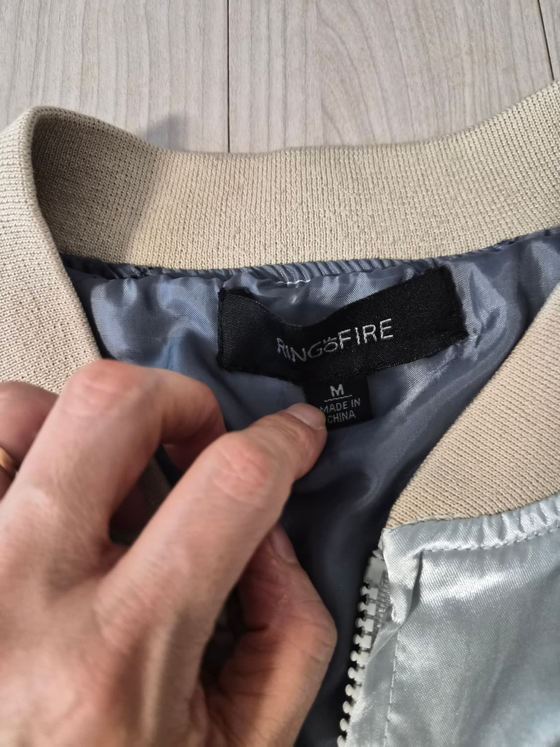 (자수포인트) 링오브파이어 호랑이 사틴 스카잔 점퍼 (사이즈 M) 상품이미지2