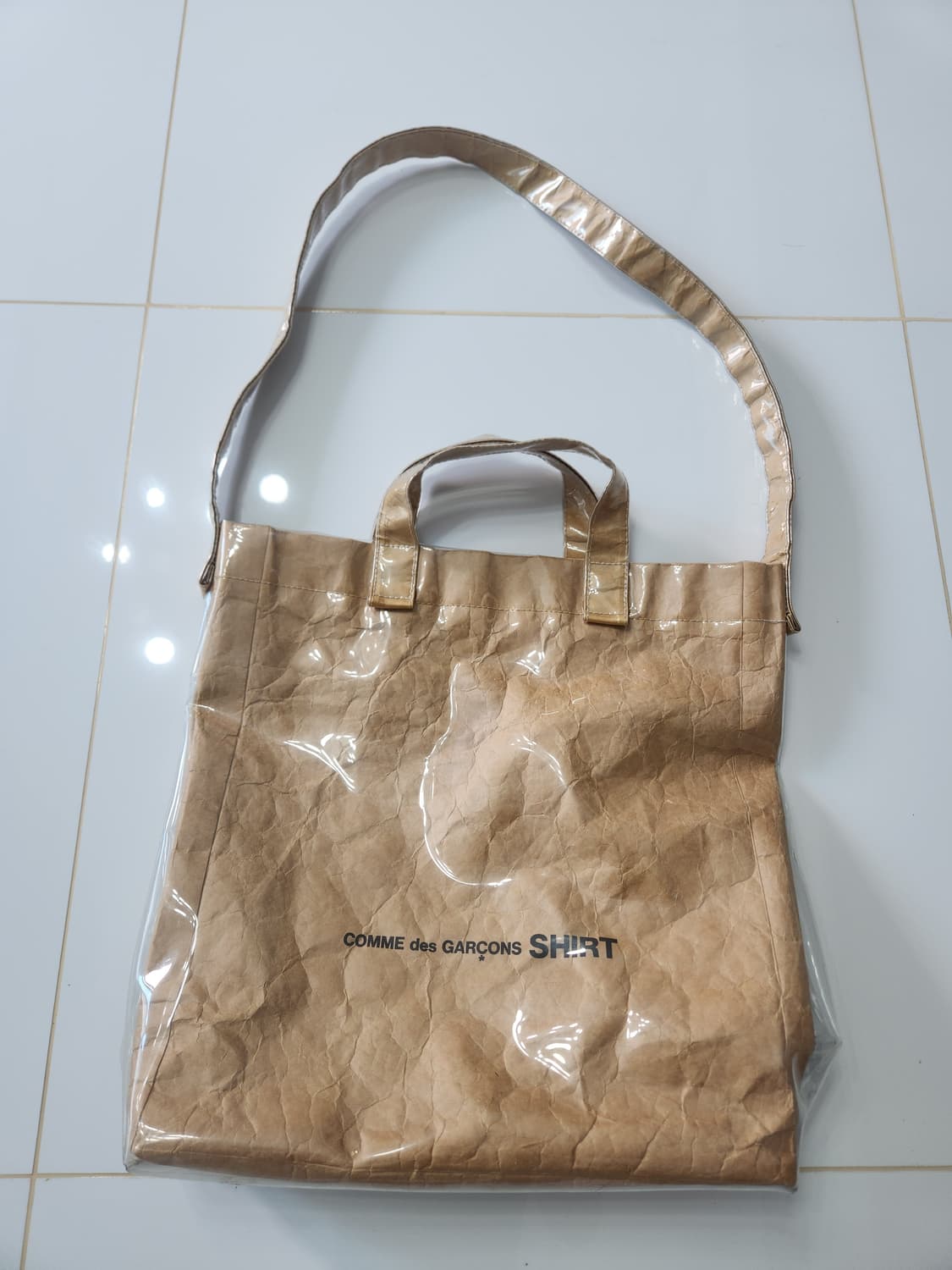 꼼데가르송 셔츠 PVC 토트백 상품이미지1