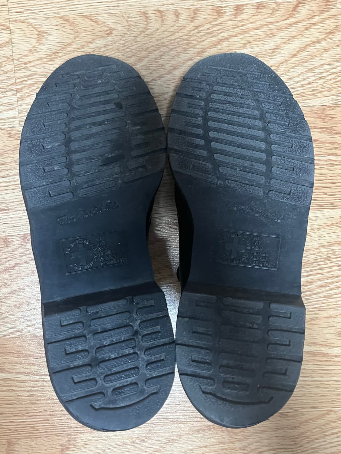 닥터마틴 모노 270 UK8 상품이미지3