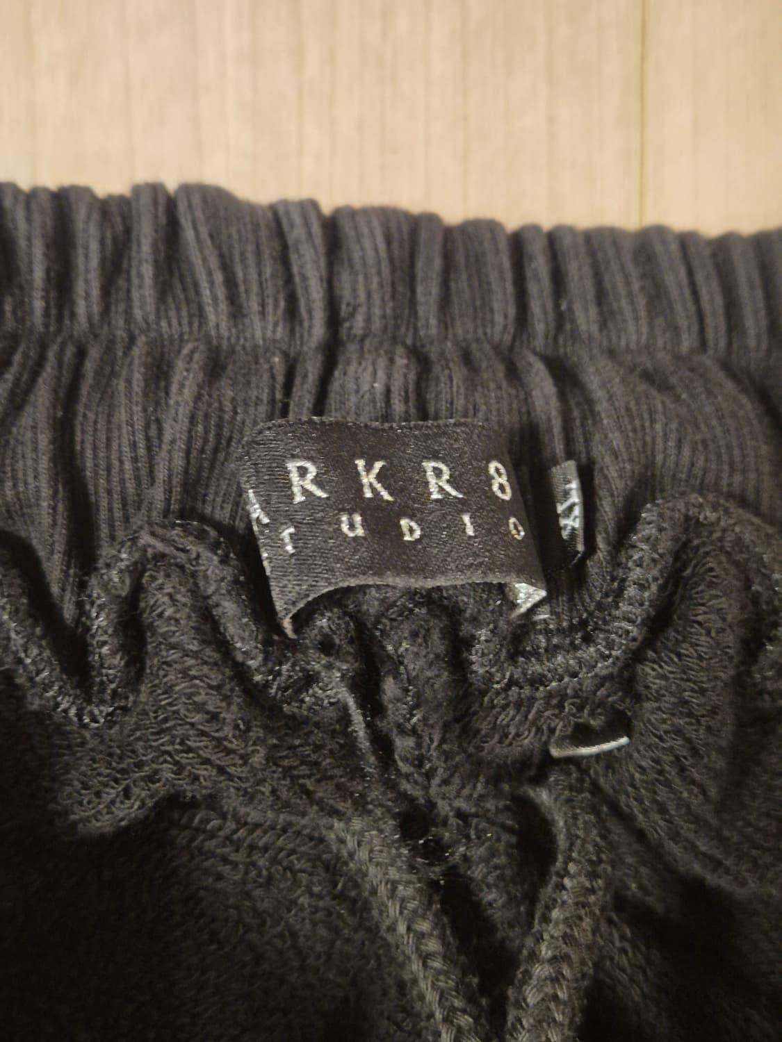 다크룸 스웻팬츠 상품이미지3