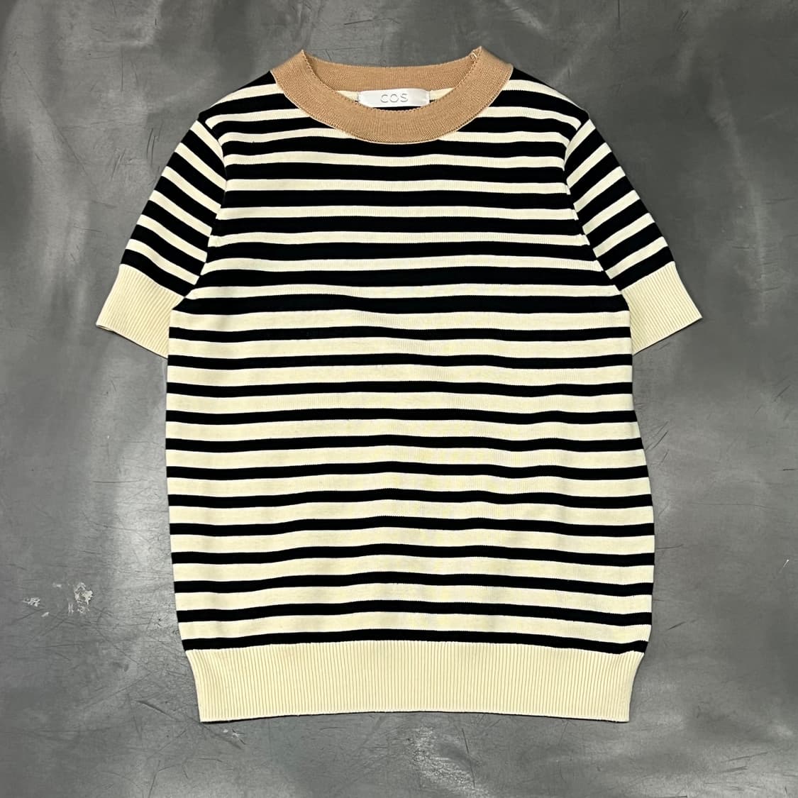  코스 스트라이프 하프 니트 y15829 상품이미지1