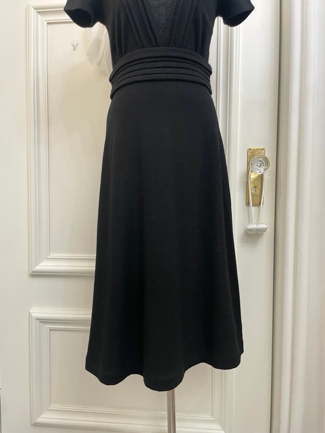 black 100% wool lace trim pleats long op 상품이미지8