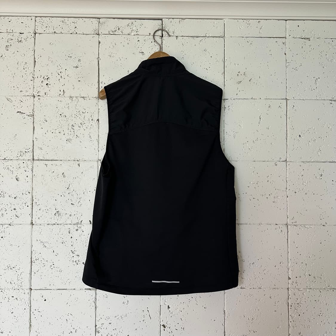 M 나이키 러닝 베스트 조끼 블랙 상품이미지5