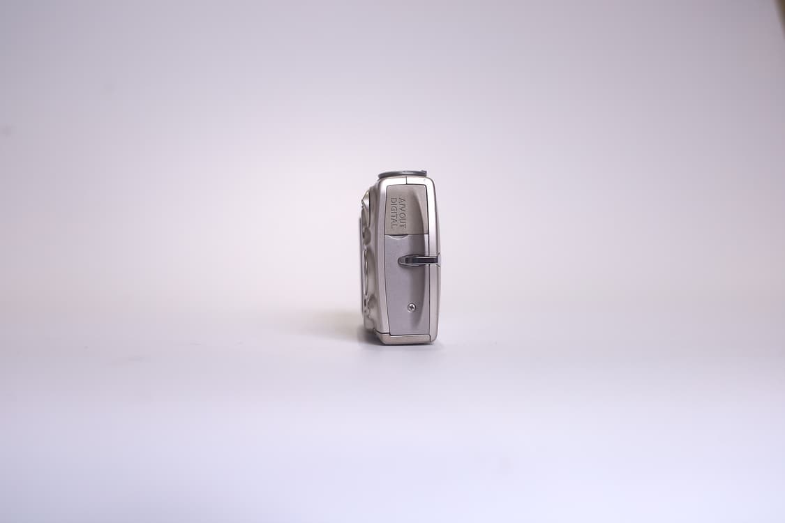 캐논 익시 디지털 700(익서스 750 모델) 샴페인 골드 (액정 열화) 상품이미지4