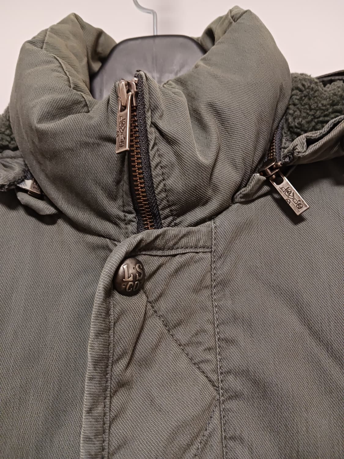 리바이스 덕다운 후드야상 상품이미지3