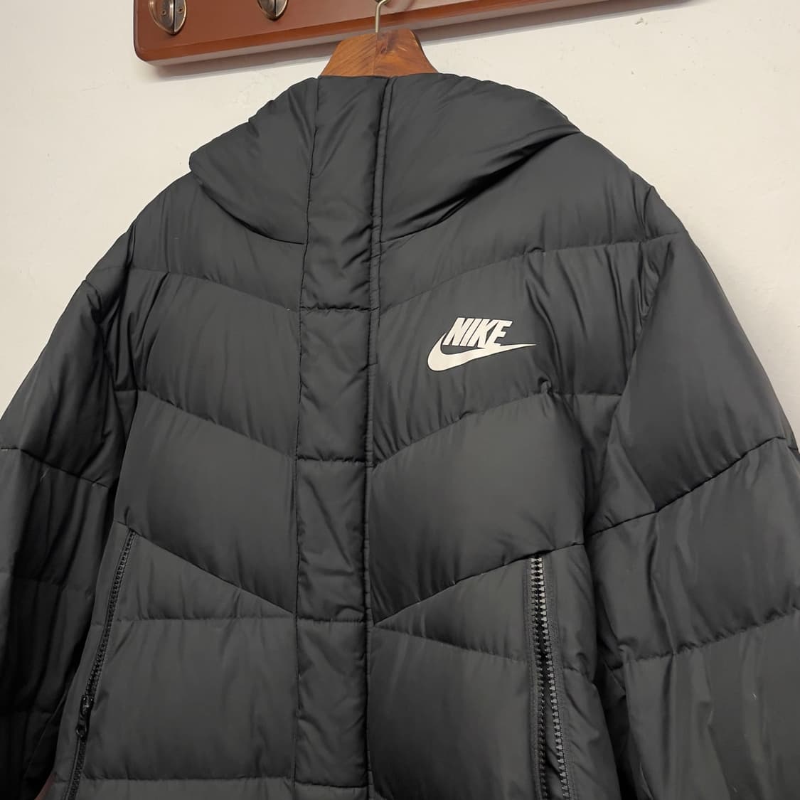 나이키 (우먼) 덕 다운 블랙 롱 패딩   상품이미지3