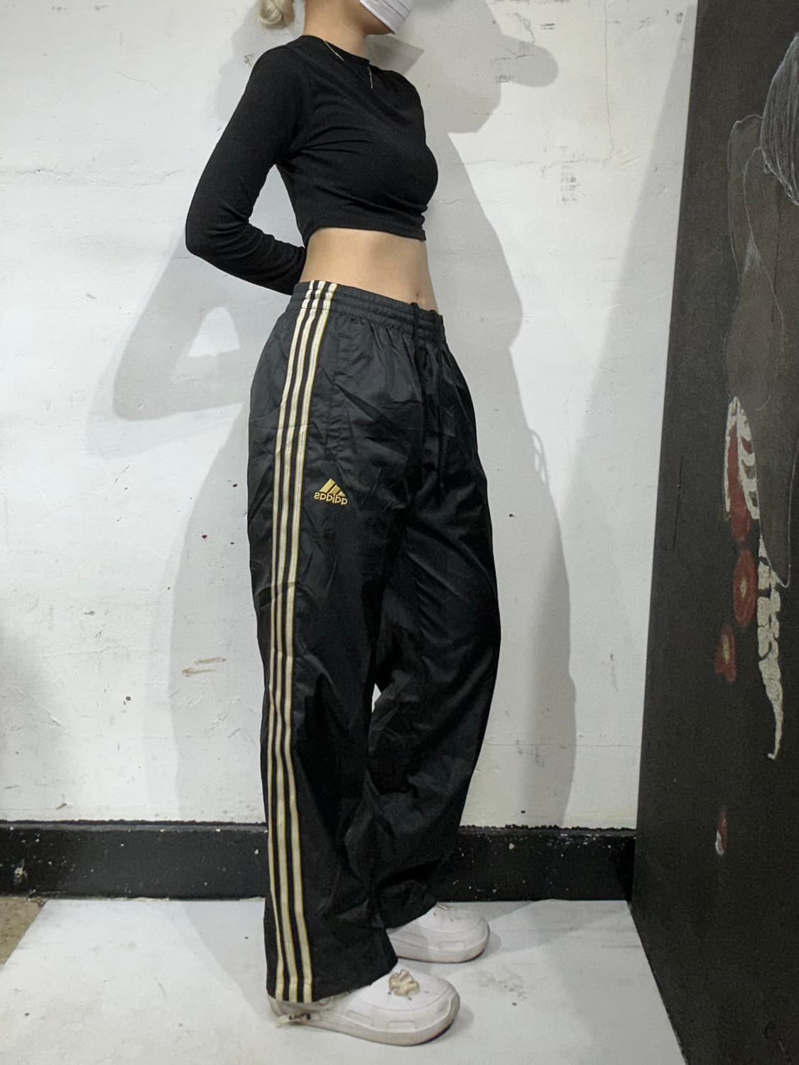 아디다스 블랙 골드 삼선 와이드 추리닝 바지 트랙 팬츠 L 상품이미지1