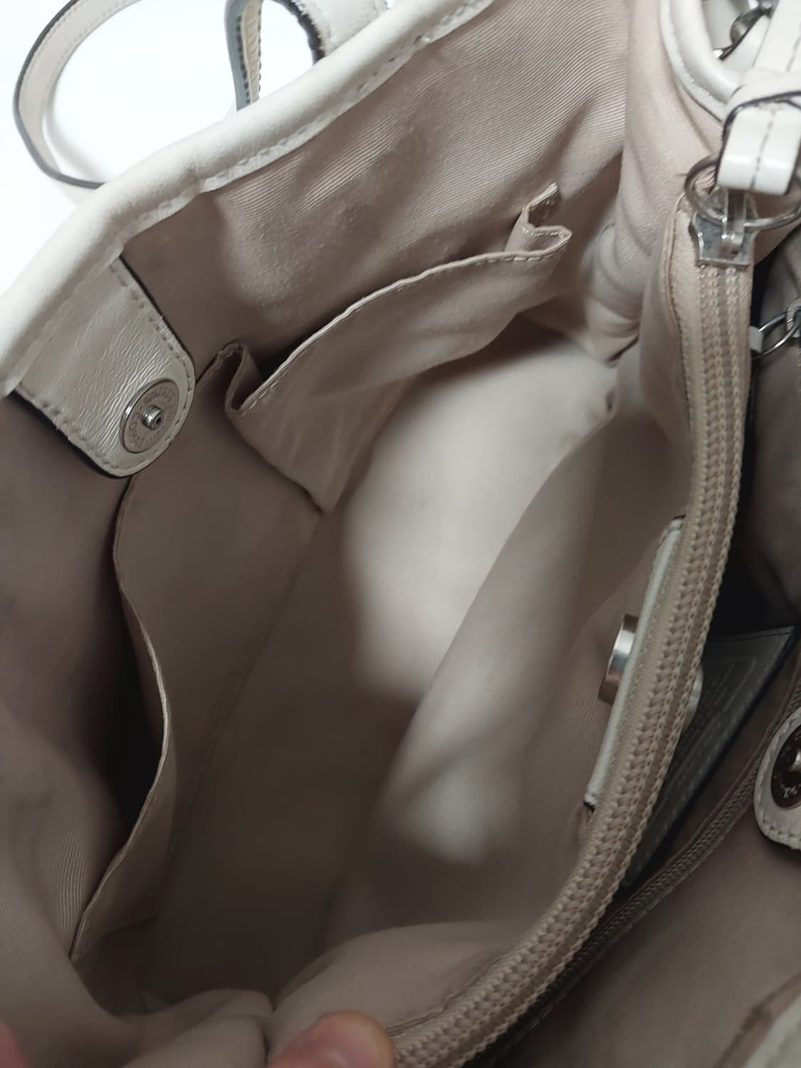 코치 빈티지 화이트 투웨이백 상품이미지9