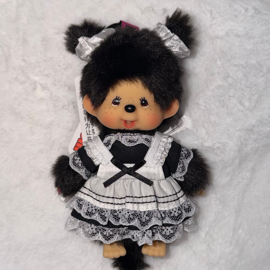 홍콩 한정판 메이드복 몬치치키링🤍🖤 상품이미지1