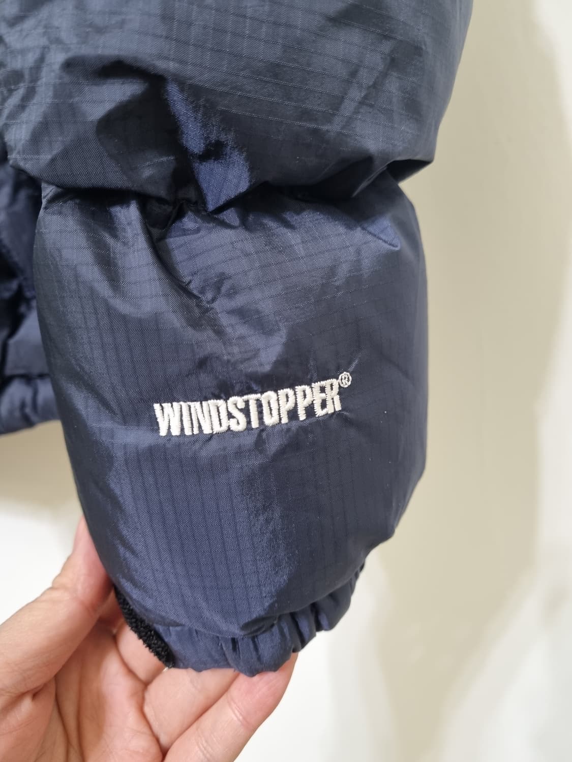 노스페이스 윈드스토퍼 써밋 700필 구스패딩/95 상품이미지7