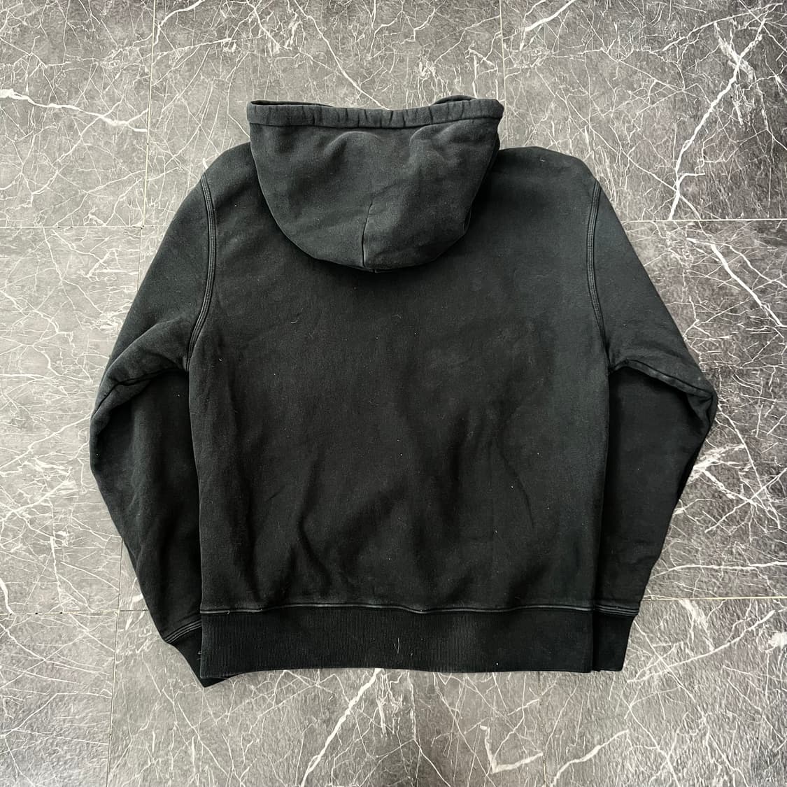 스투시 베이직 스탁로고 후디 블랙 상품이미지3