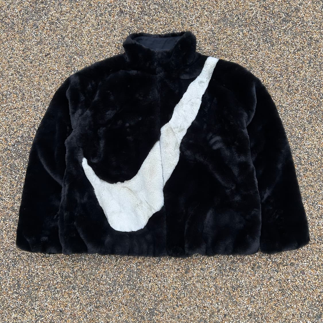 나이키(NIKE) NSW 블랙 퍼 자켓 상품이미지1