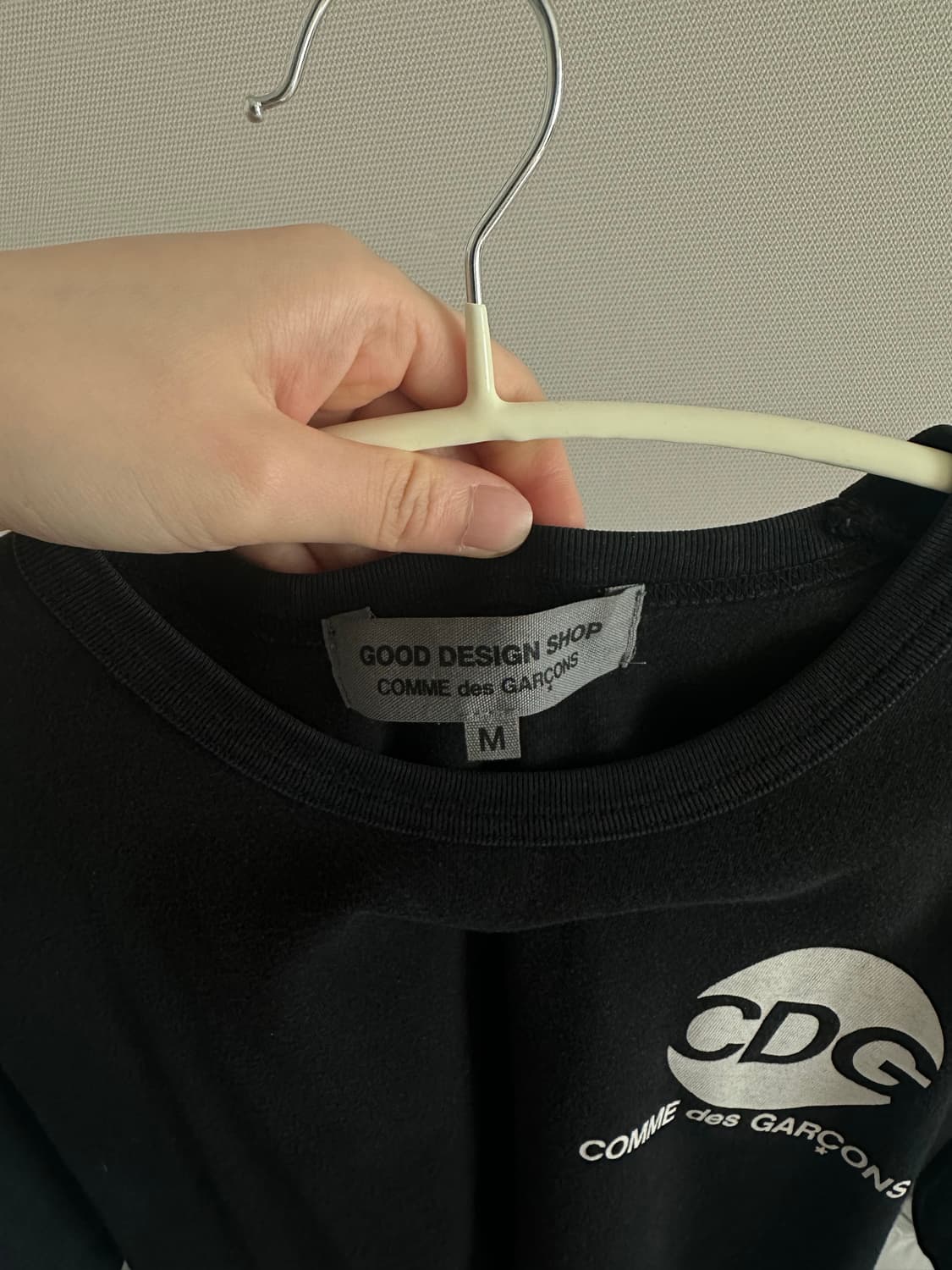 꼼데가르송 CDG 로고 반팔티 블랙 M 상품이미지3