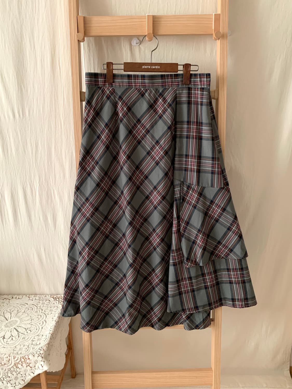 빈티지 언발 셔링 체크 롱스커트 상품이미지1