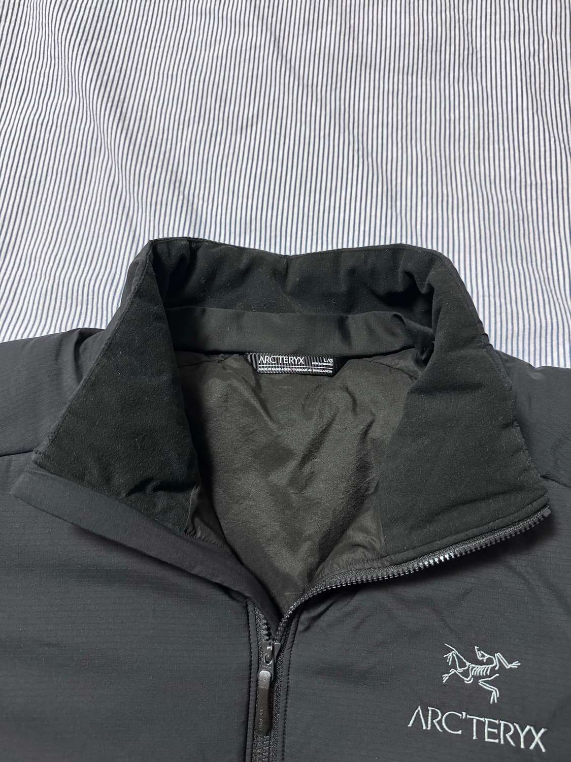 (SS급) 아크테릭스 아톰 AR 자켓 블랙 L 상품이미지5