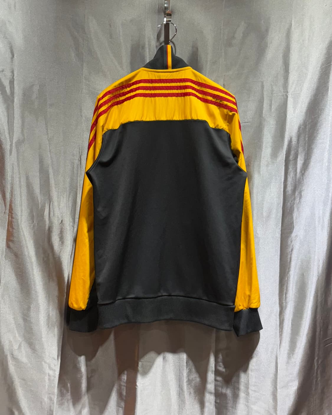 S 아디다스 독일 삼선로고 옐로우 배색 트랙탑 상품이미지3