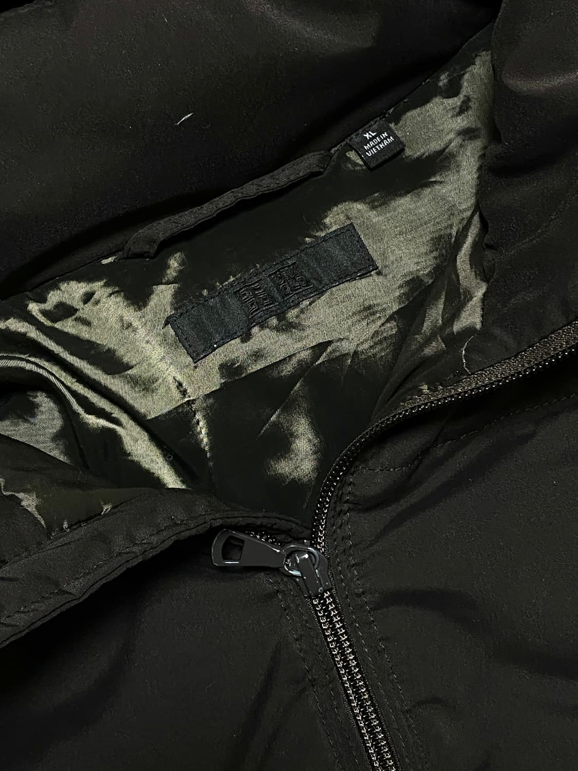 유니클로 심리스 다운 다크 브라운 XL 상품이미지4